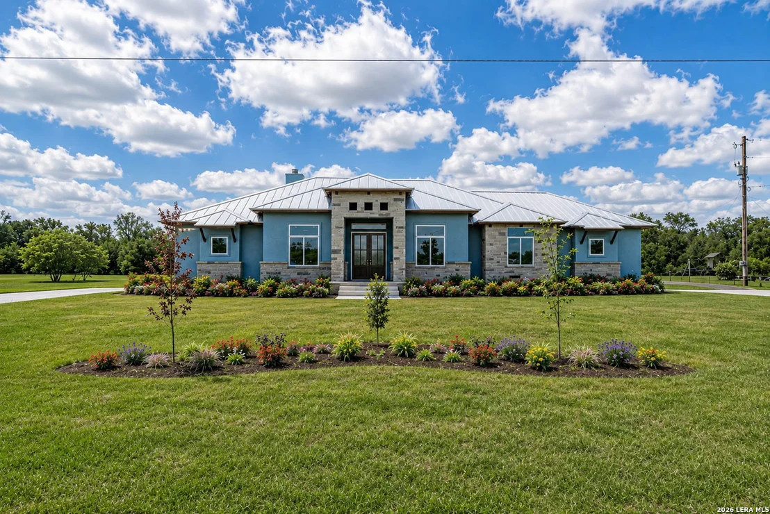 Photo of 731 County Road 356
