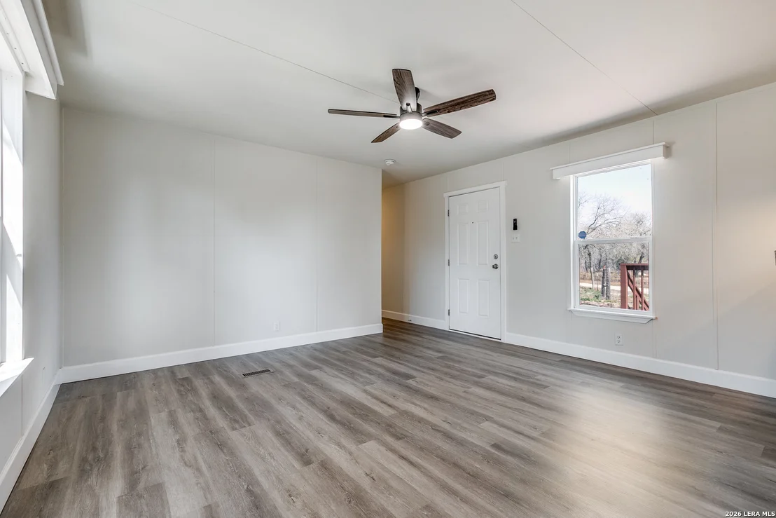 Photo of 25221 PROGRESS RD