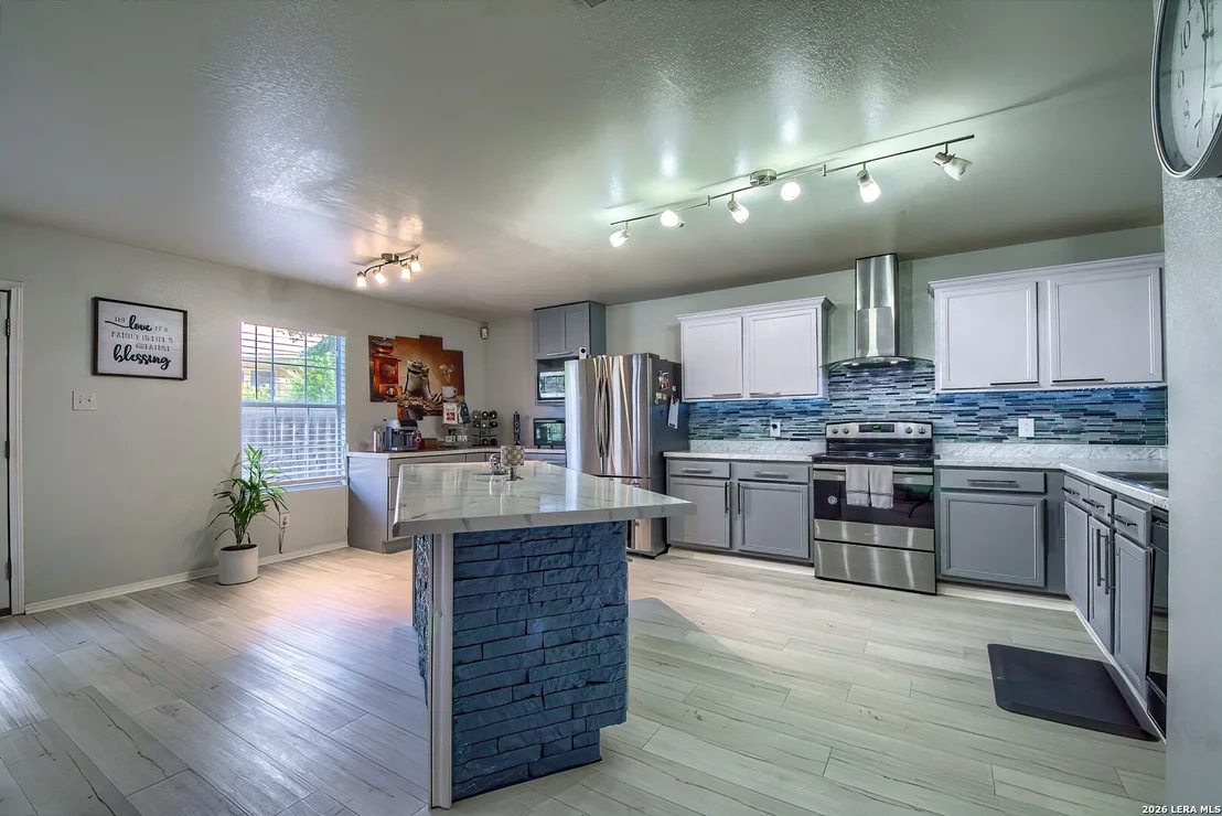 Photo of 9143 Malabar Canyon