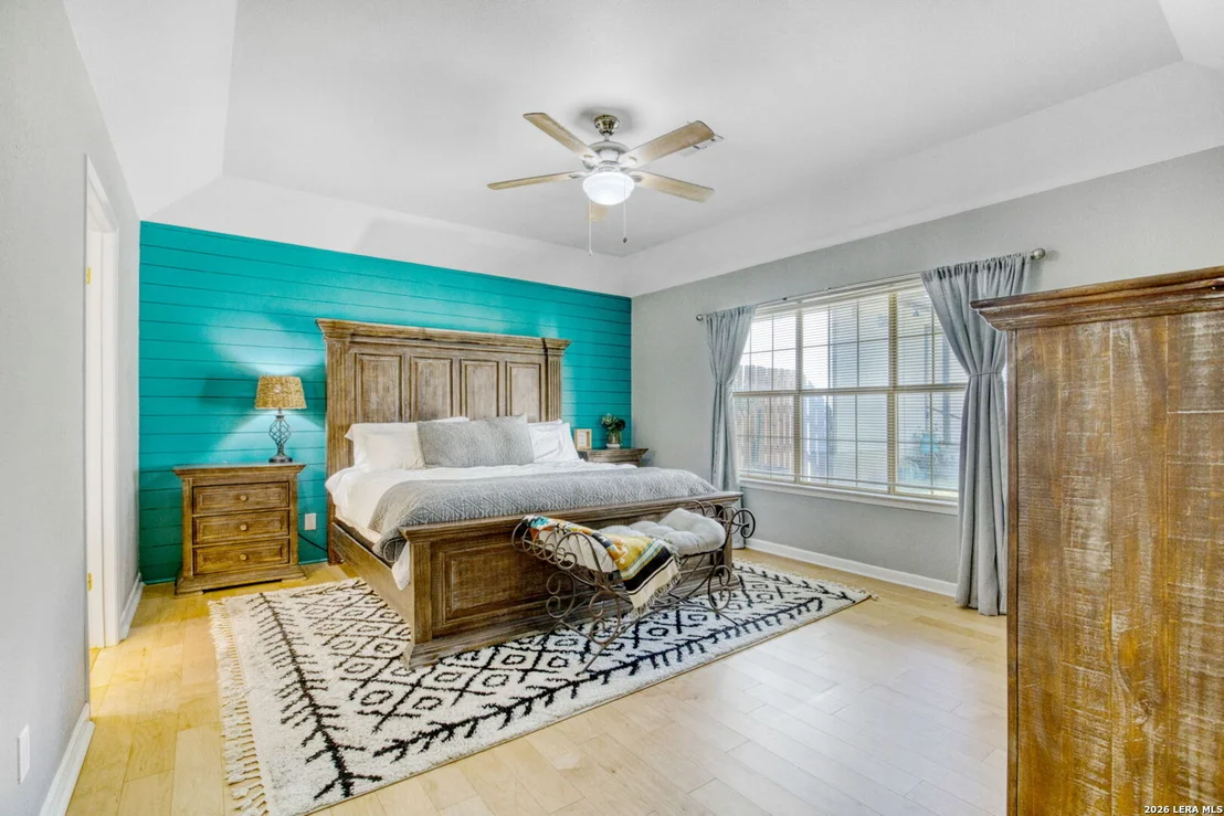 Photo of 205 EDGEWOOD DR
