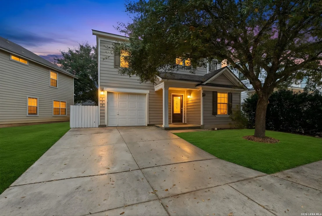 Photo of 406 Hampton Cove