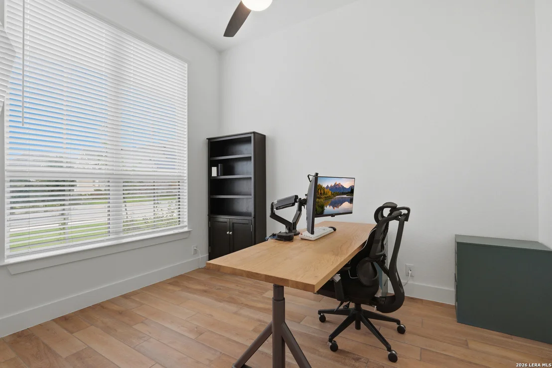 Photo of 10502 Merrick Run