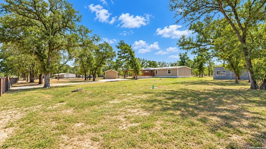 Photo of 213 Oak View Dr