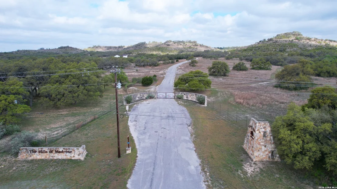 Photo of 3513 N Us Highway 281