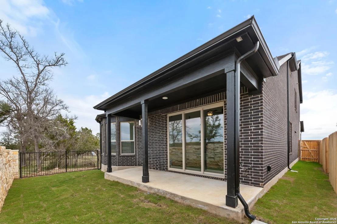 Photo of 404 Basket Grass Rd
