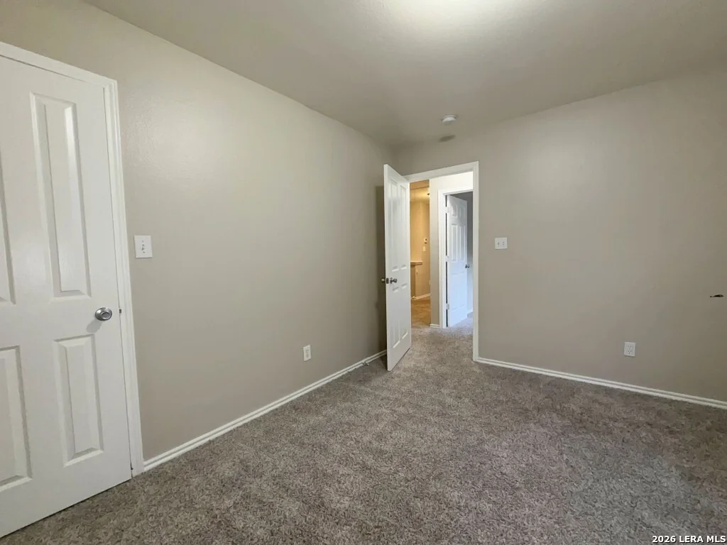 Photo of 8423 Copperbluff