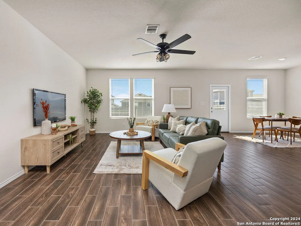 Photo of 868 SWEETGRASS