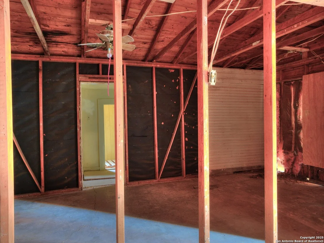 Photo of 302 REGENT