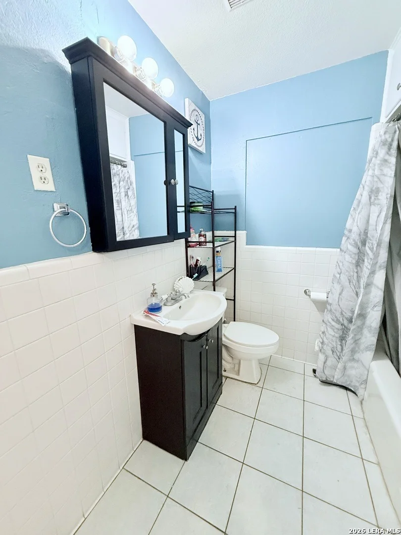Photo of 103 GREENHAVEN DR