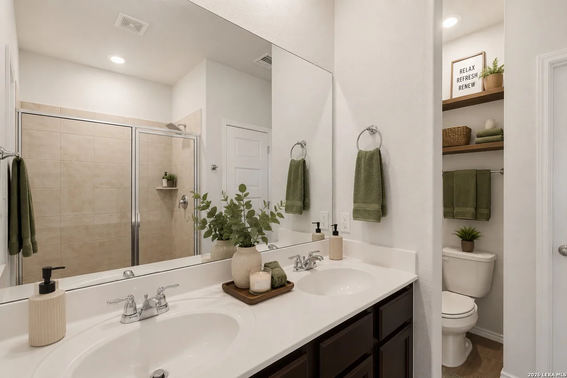 Photo of 13747 Pinkston