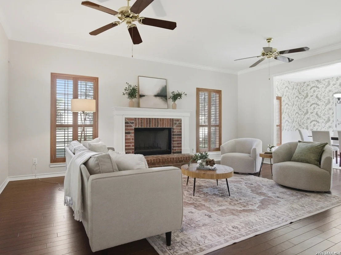 Photo of 203 Kendall Pointe Dr