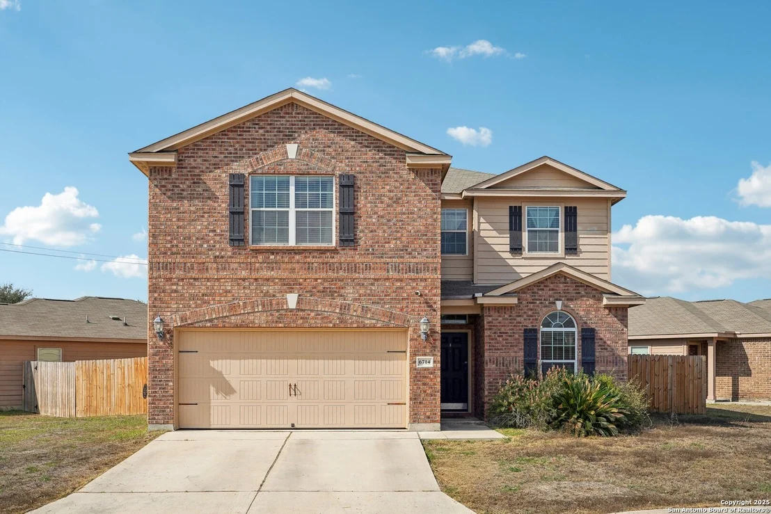 Photo of 6714 LUCKEY TREE