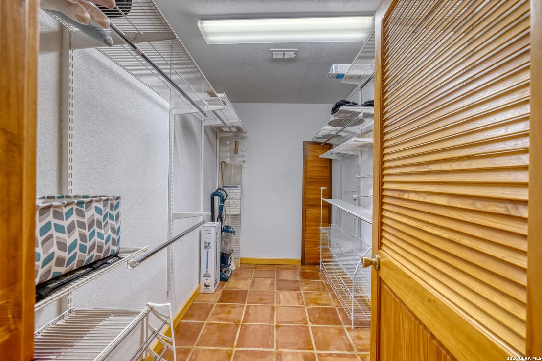 Photo of 2292 County Road 400