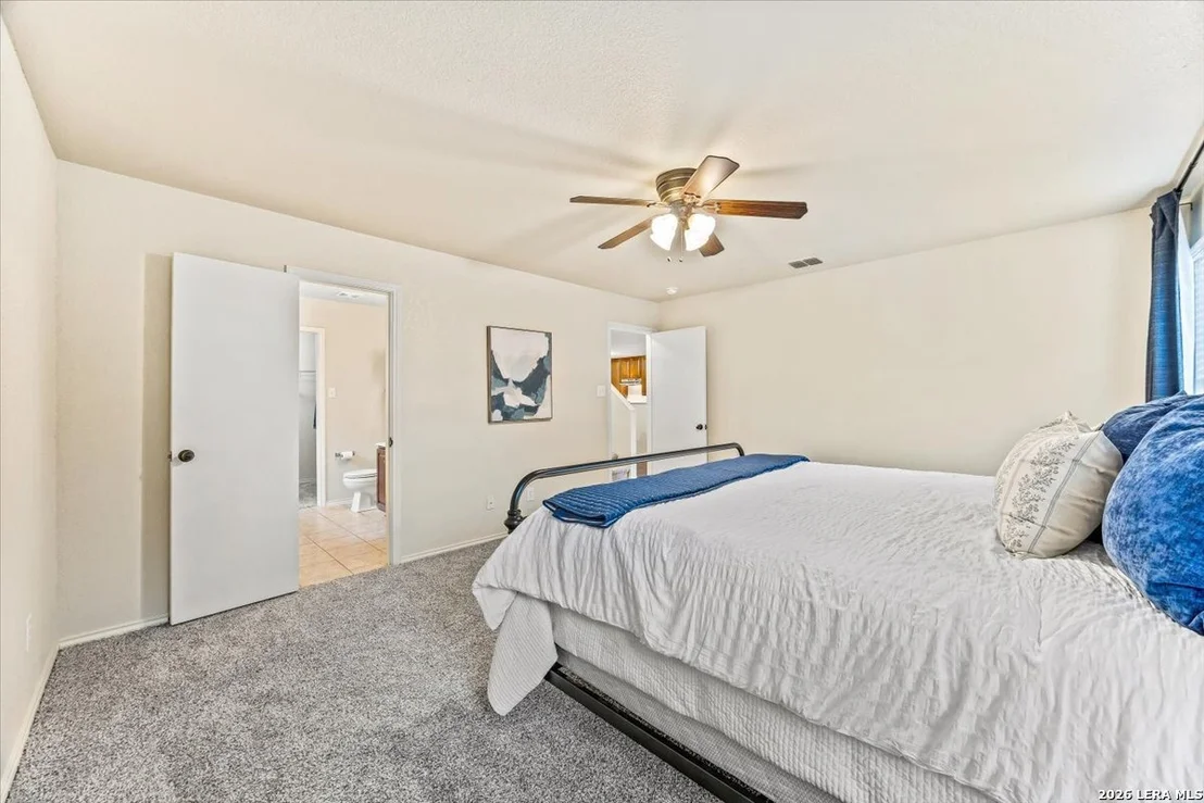 Photo of 26603 Redstone Hill
