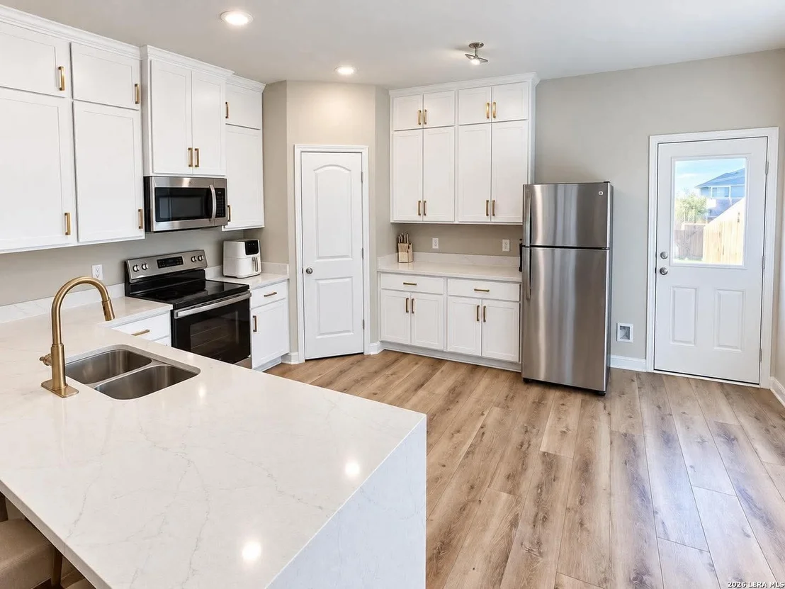 Photo of 7330 Sharma Valley