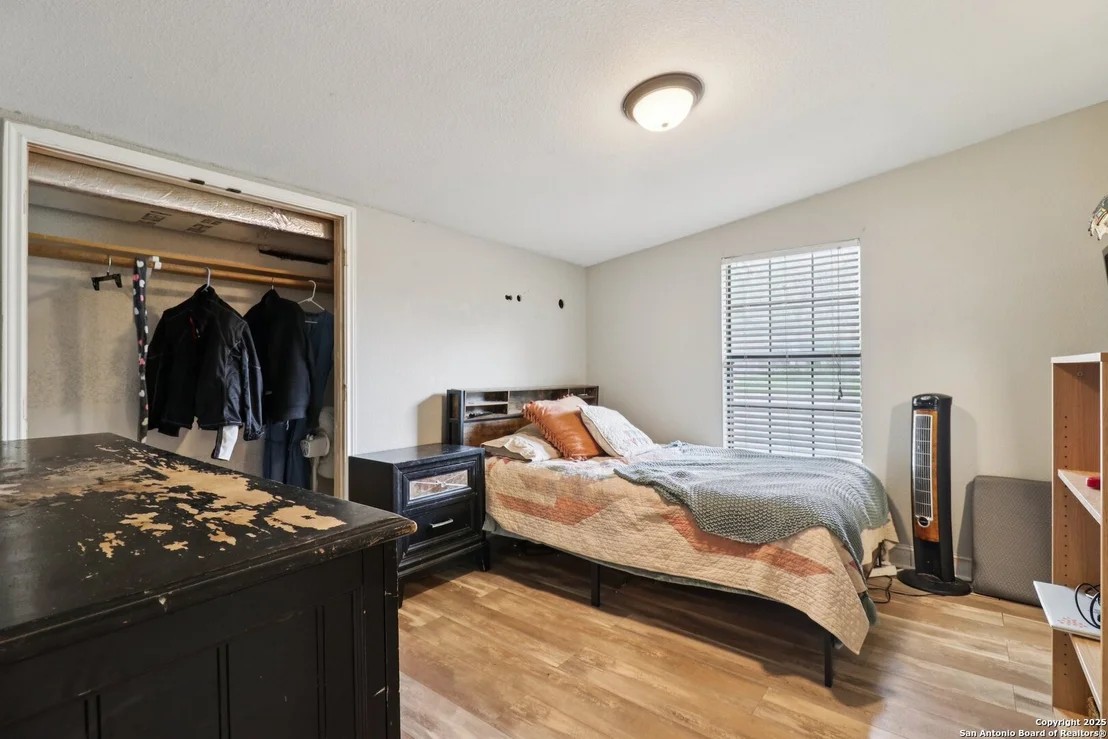 Photo of 503 Mockingbird
