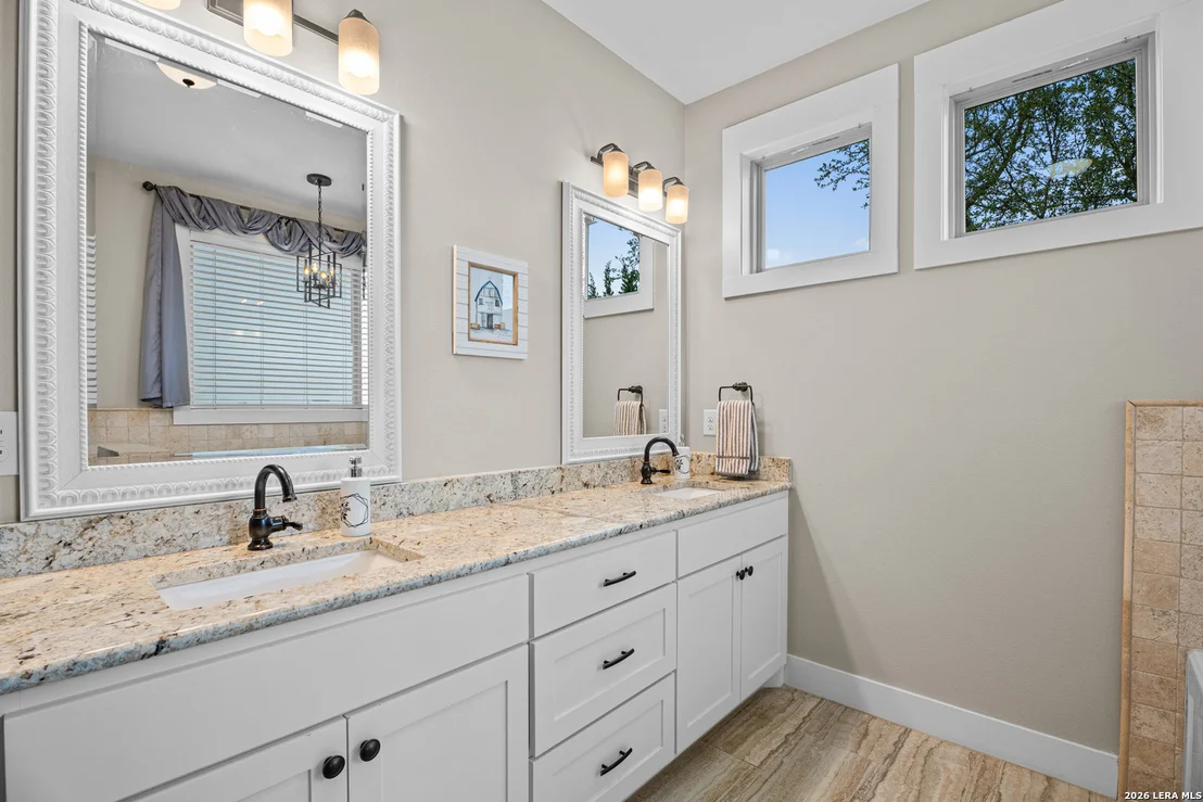 Photo of 863 Primrose Path