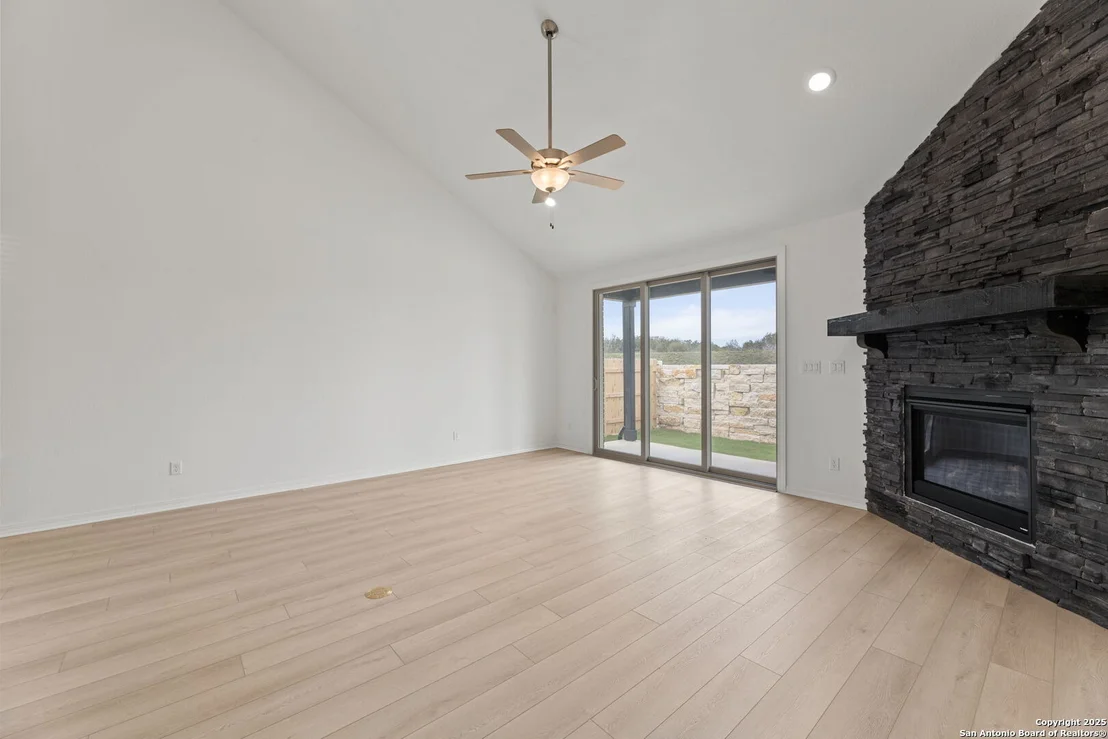 Photo of 404 Basket Grass Rd
