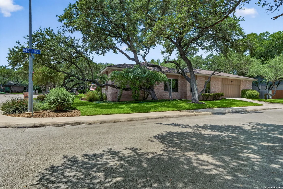 Photo of 12514 Chapel Bell St