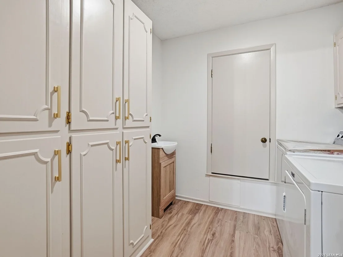 Photo of 2803 Deer Ledge Street