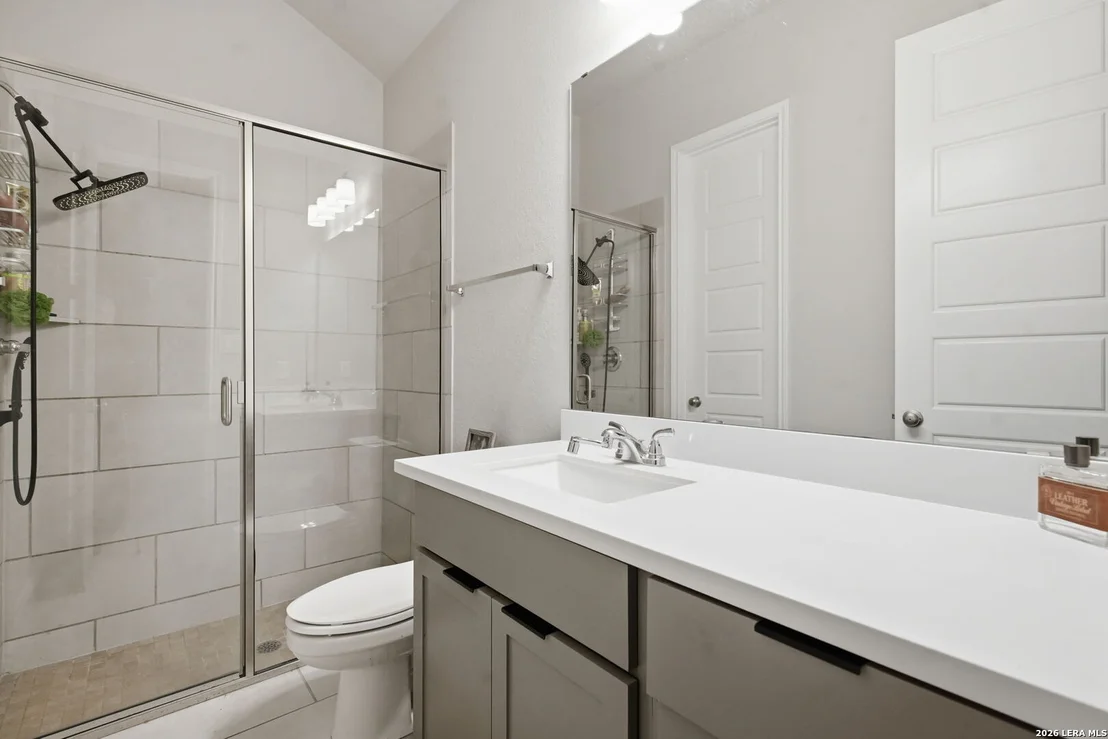 Photo of 311 Navarro