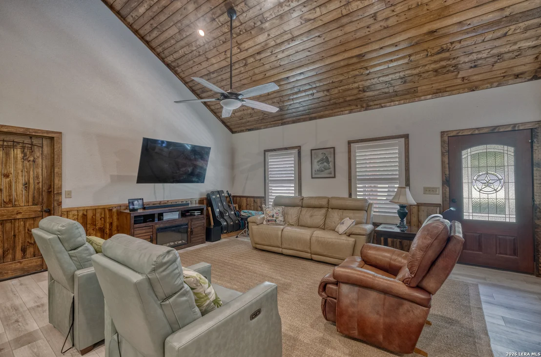 Photo of 863 Flatrock Circle