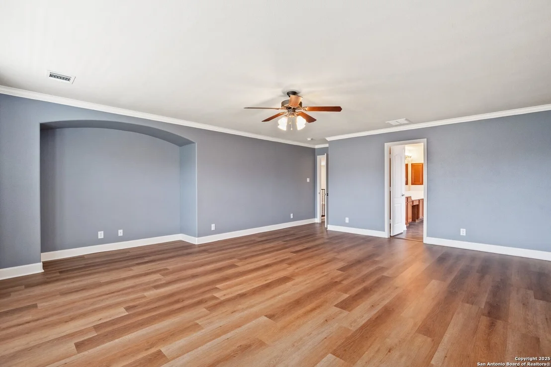 Photo of 5334 Tulip Bnd