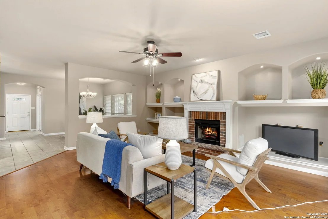 Photo of 2415 REDLAND MESA