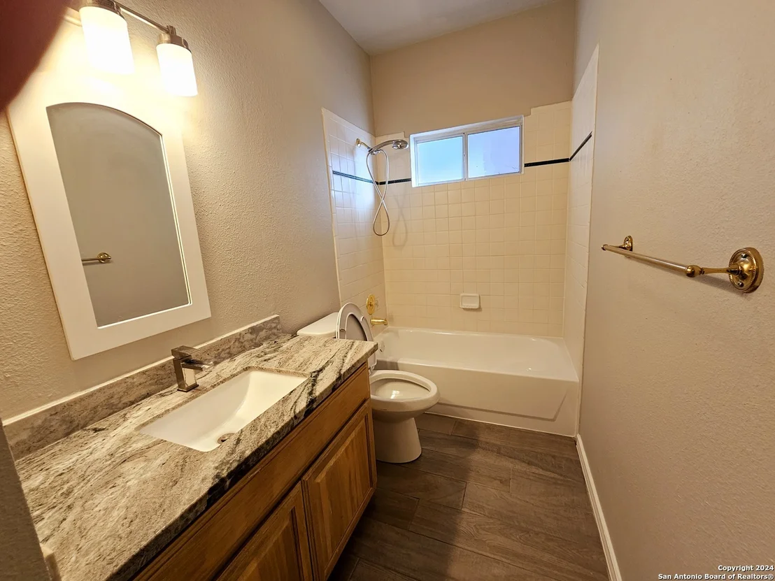 Photo of 10119 SHADYGLEN