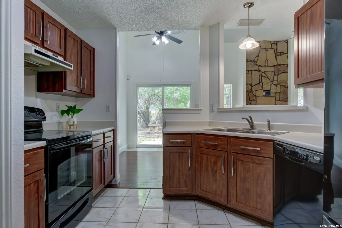 Photo of 9107 Ridge Mill