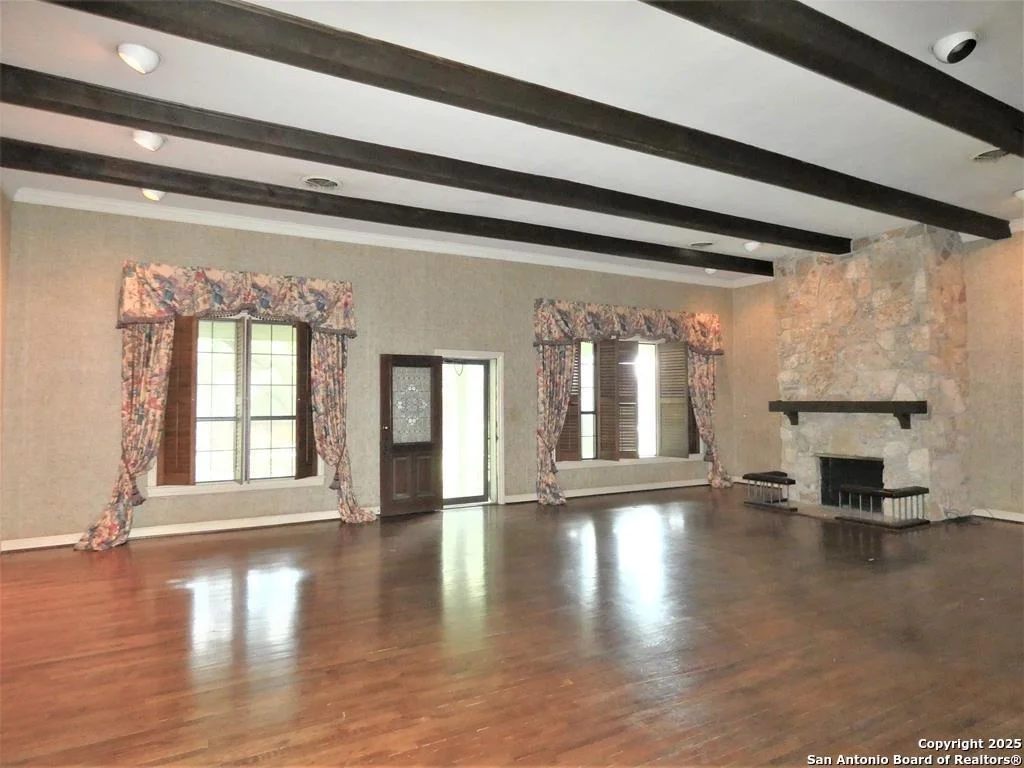 Photo of 52 Encino Loma