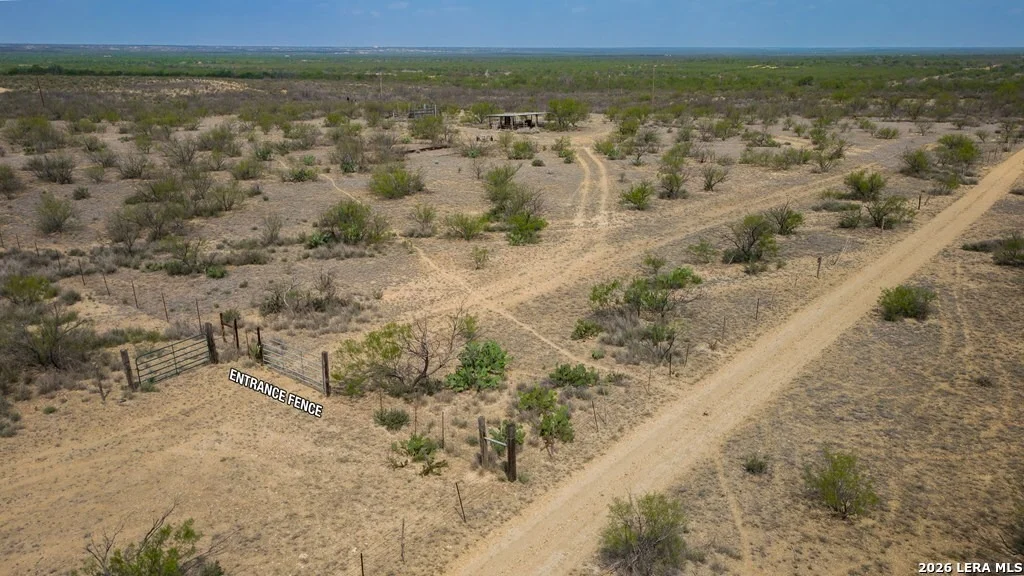 Photo of 801 Private Rd. 303
