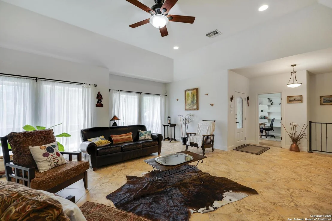 Photo of 16812 Fox Ridge