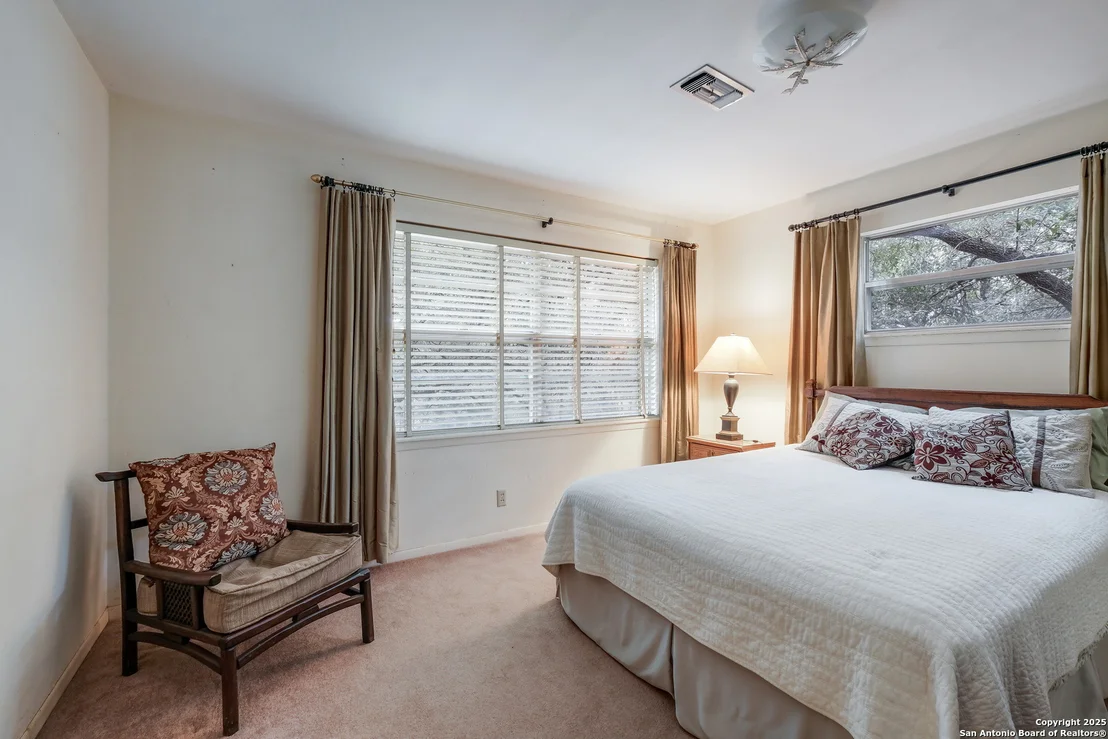 Photo of 1327 SPRINGWATER
