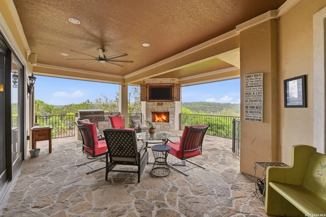 Photo of 162 ALONDRA Lane