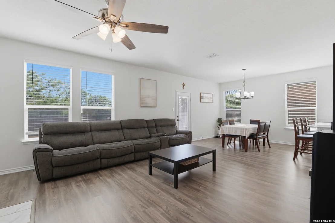 Photo of 3266 Comanche Crossing