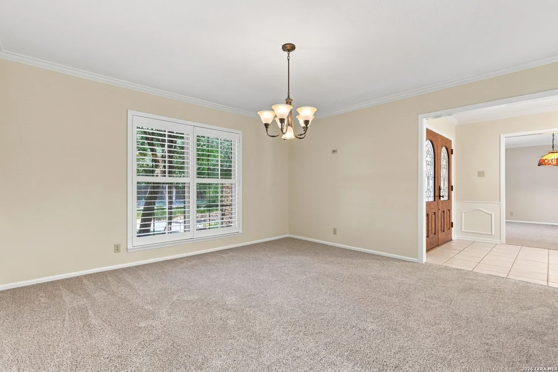 Photo of 102 IRONGATE RD