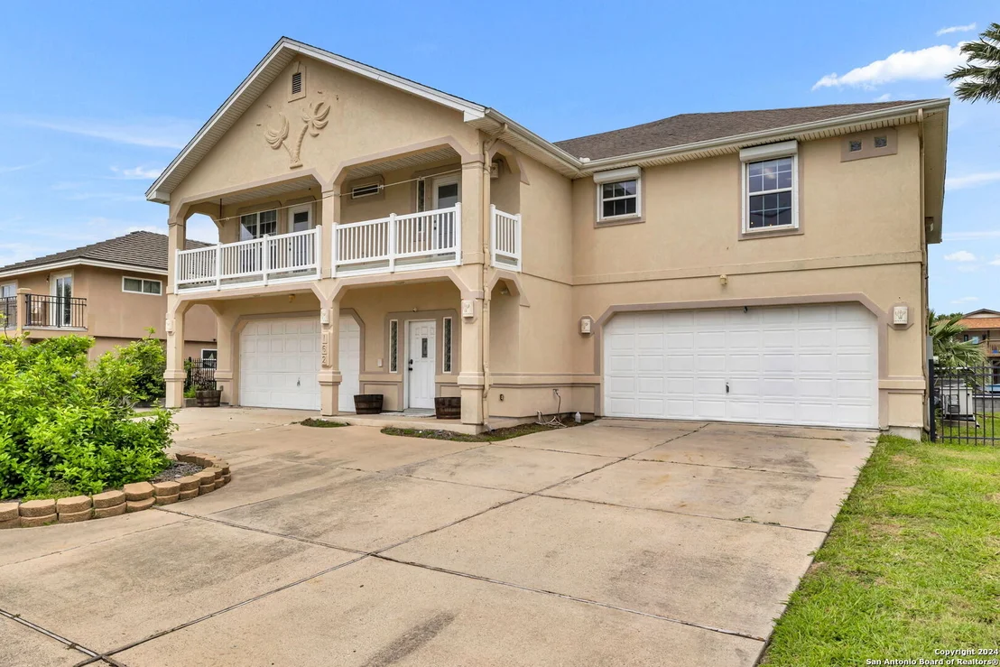 Photo of 162 Whiteley Dr