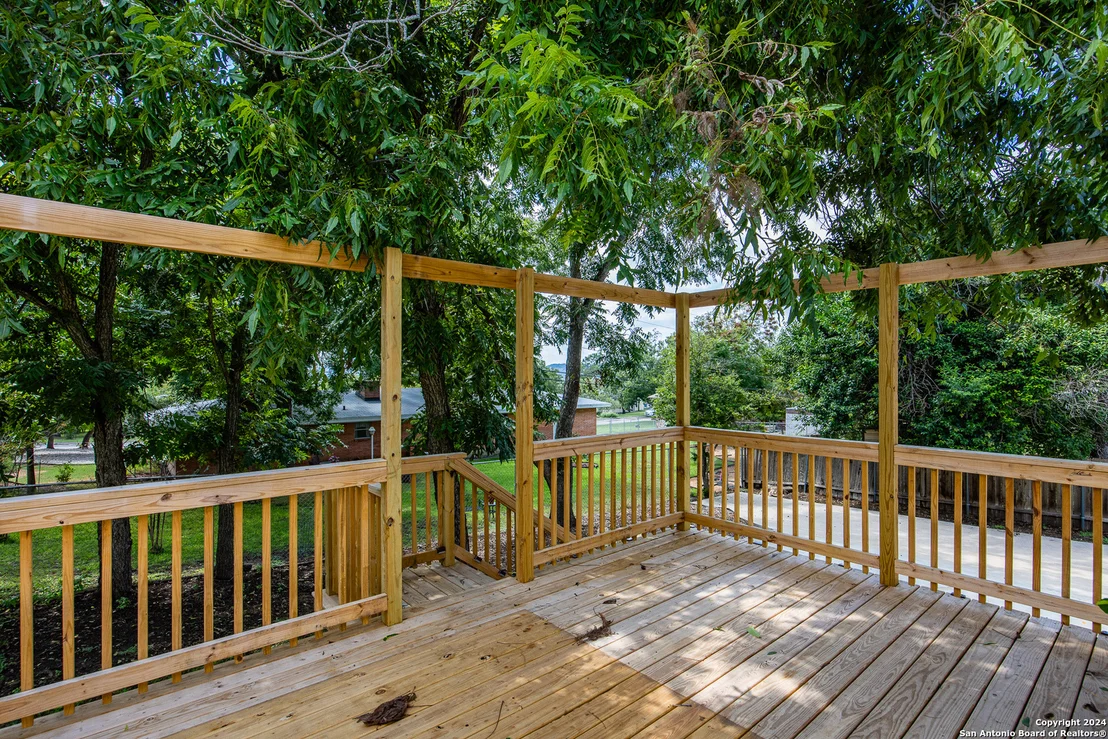 Photo of 1903 Danielle Dr