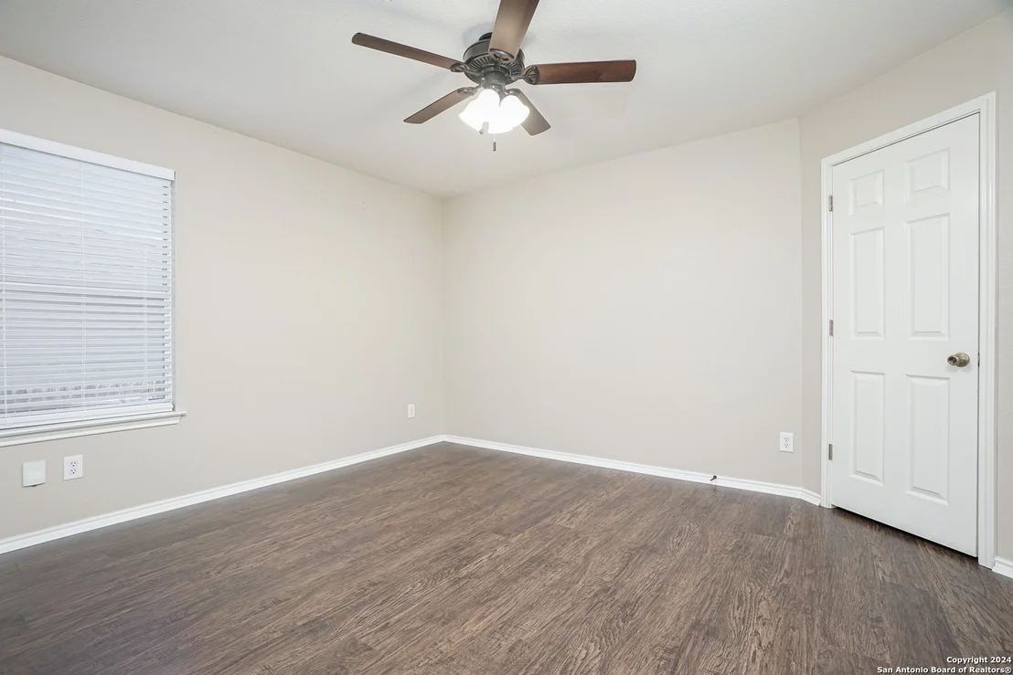 Photo of 222 COOPERS HAWK