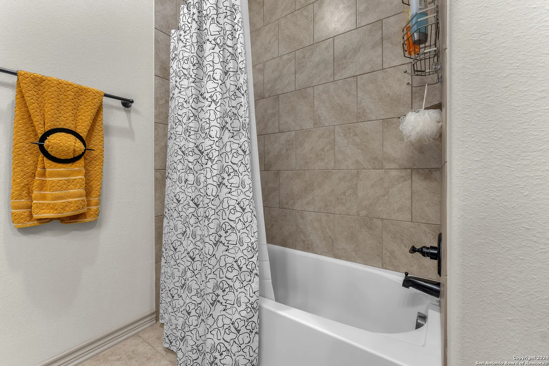 Photo of 714 Abbott Rdg