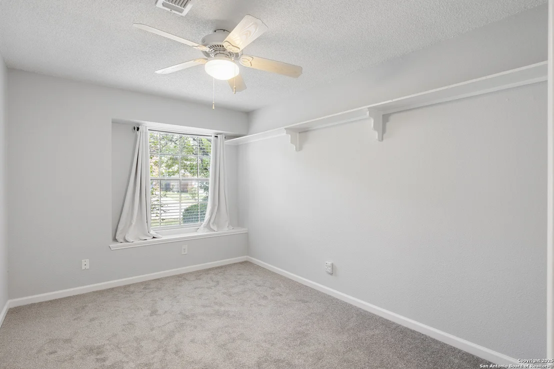 Photo of 5815 Timberhurst