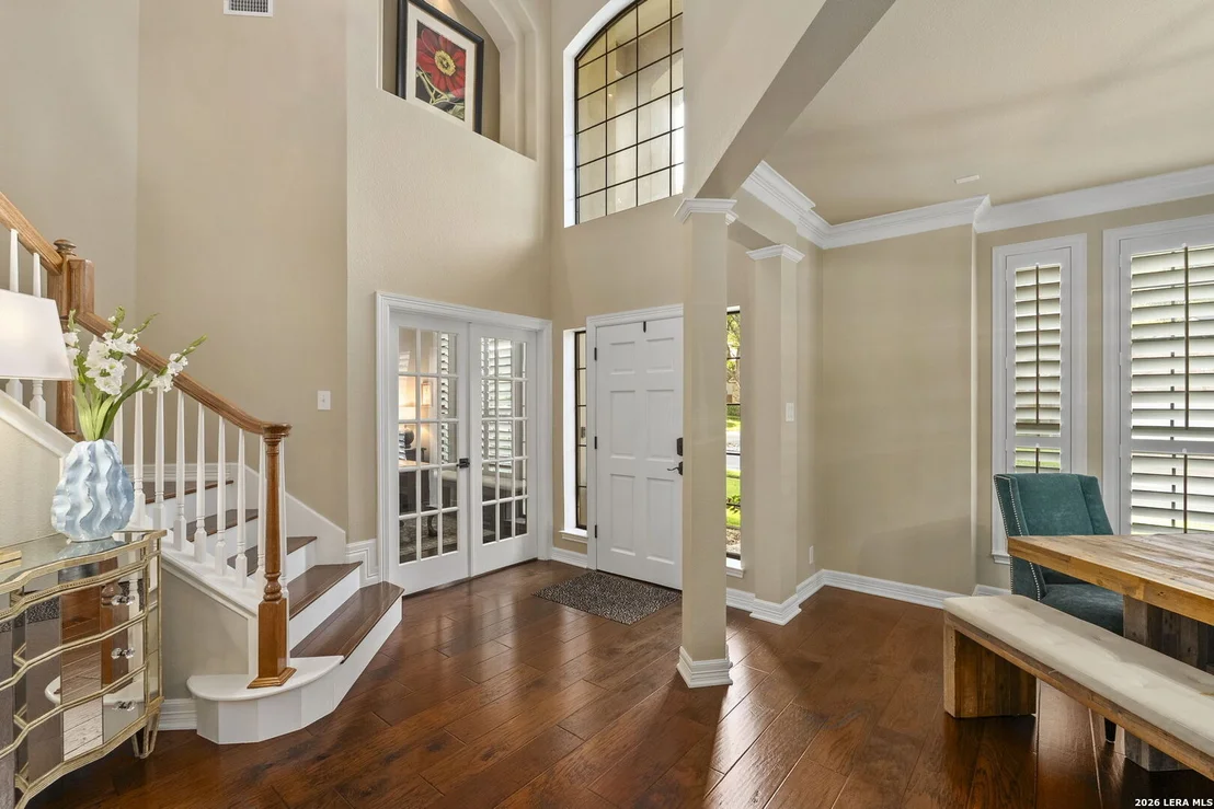 Photo of 2302 BLACKOAK BND