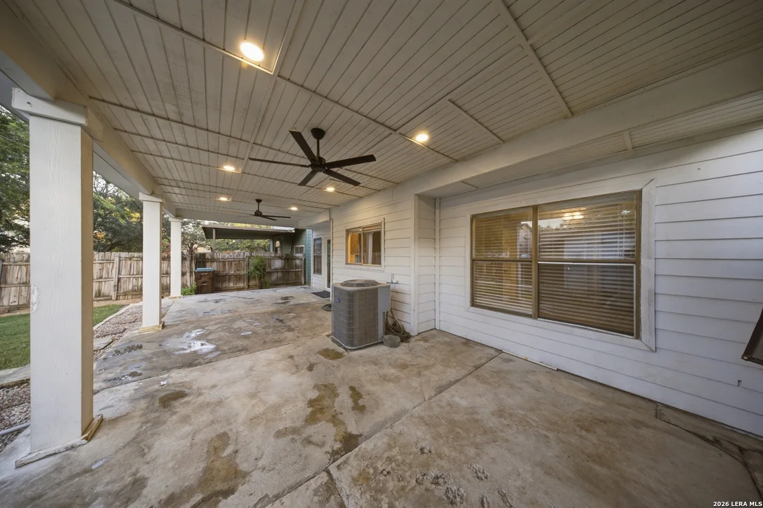 Photo of 10207 Aurora Fld