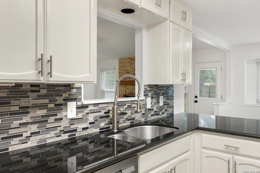 Photo of 3003 Oak Sprawl