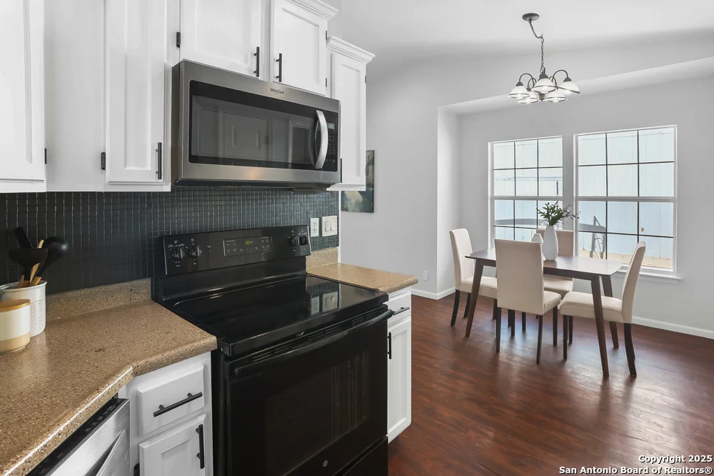 Photo of 2827 Cherry Field