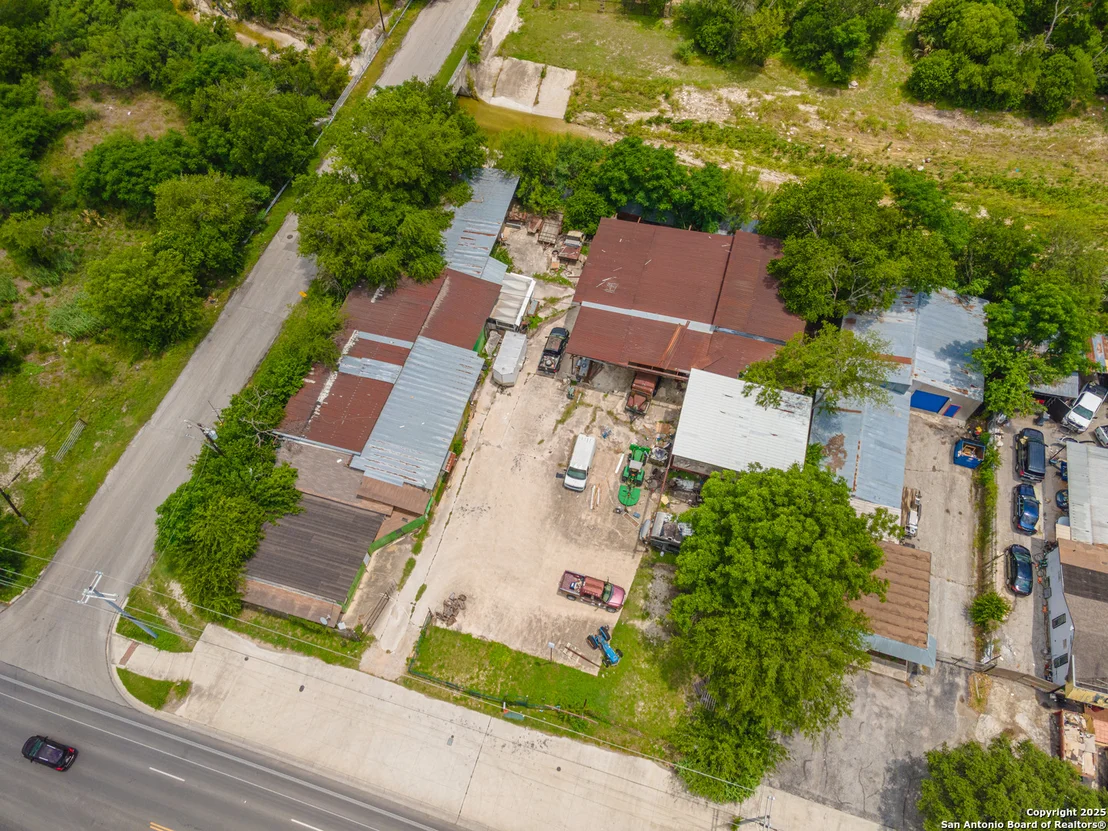 Photo of 5042 Callaghan