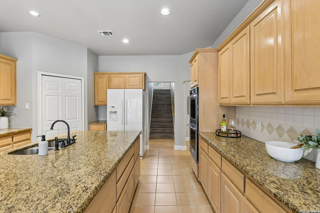 Photo of 6542 Amber Oak