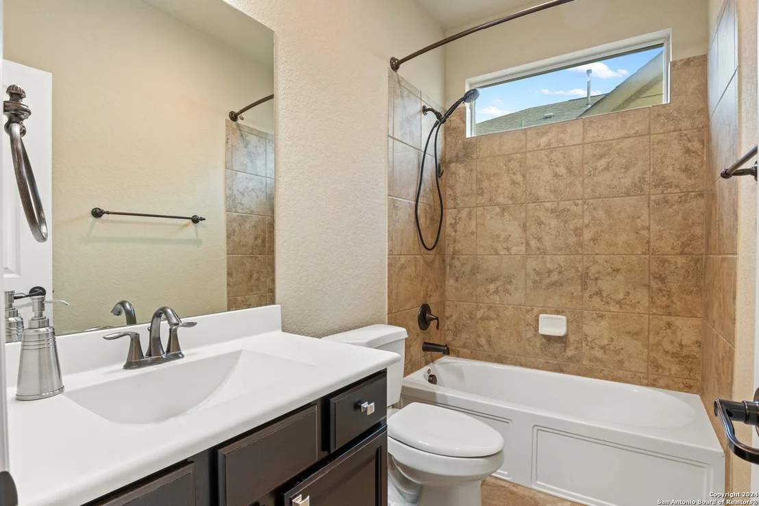 Photo of 5326 Tulip Bend