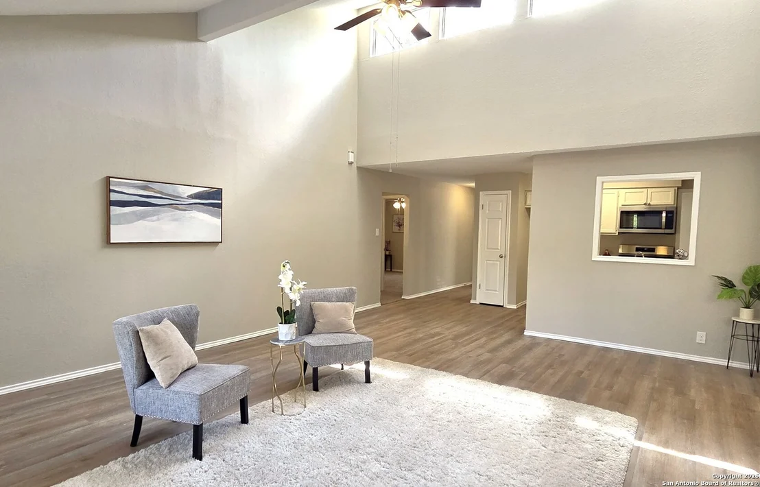 Photo of 3529 Cliffside